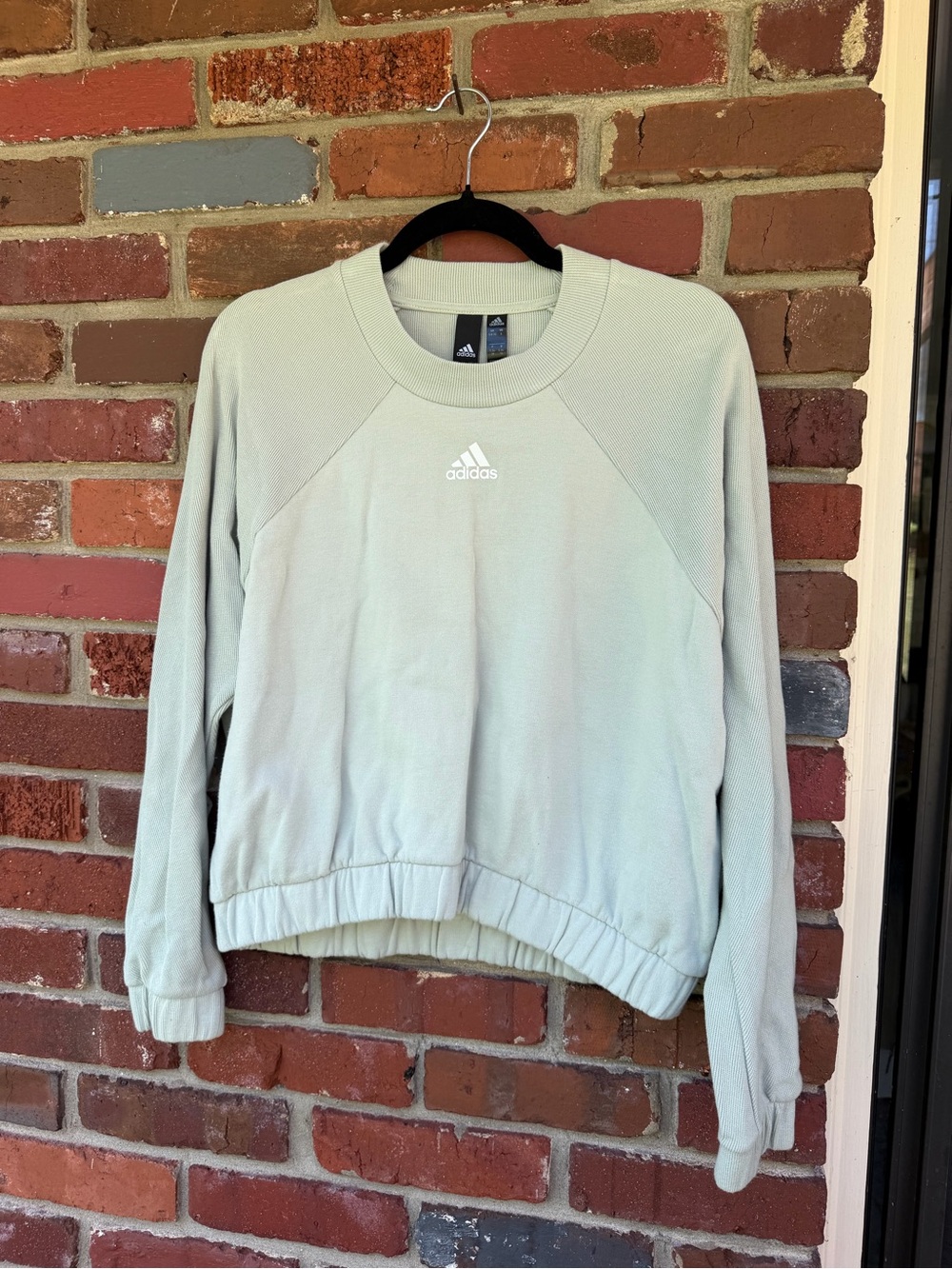 adidas Crewneck Sweatshirt cinched waist in Pistachio green
